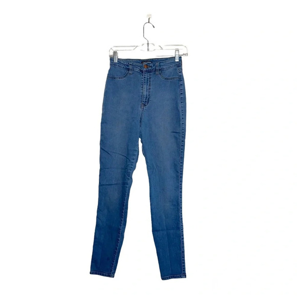 Fashion Nova Light Wash Ultra High Rise Super Skinny Jeans 9 Juniors - Picture 1 of 14